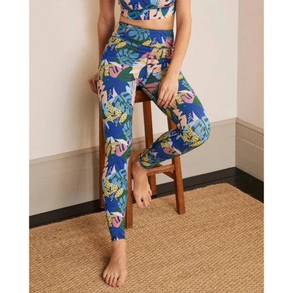 BODEN Jessica sports leggings navy, tropical leaves